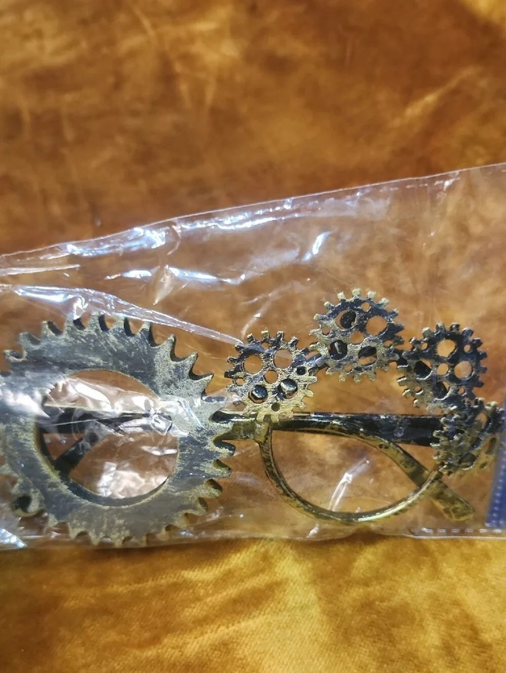 (8pc) Steampunk Mask ,Goggles, and  Glasses Set in Metallic Bronze And Silver